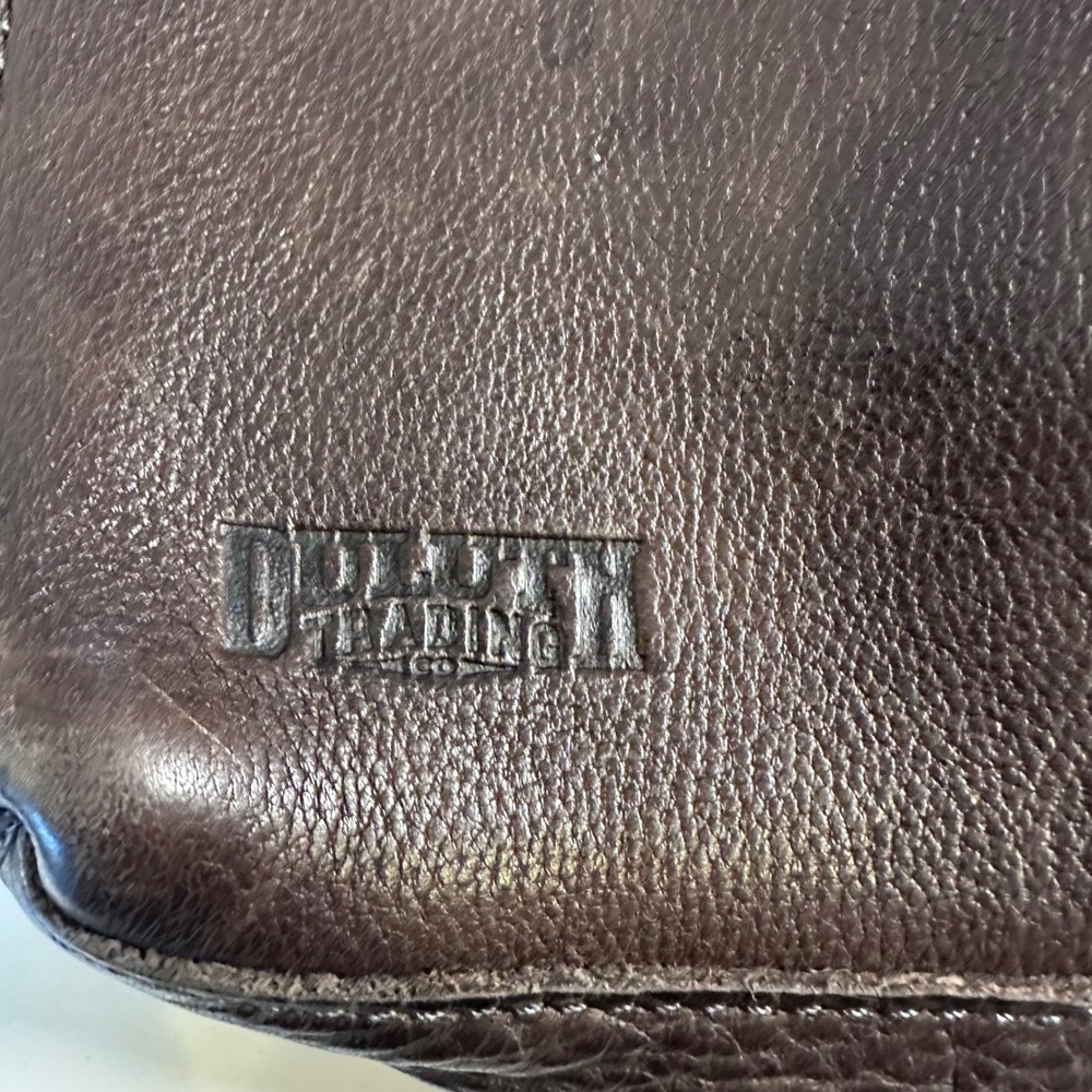 Duluth Trading Co Brown Pebbled Leather Crossbody Bag Adjustable Strap Zip Top - Picture 10 of 10